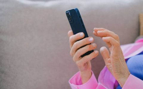 夏天好热、手机好烫，我该注意哪些事？