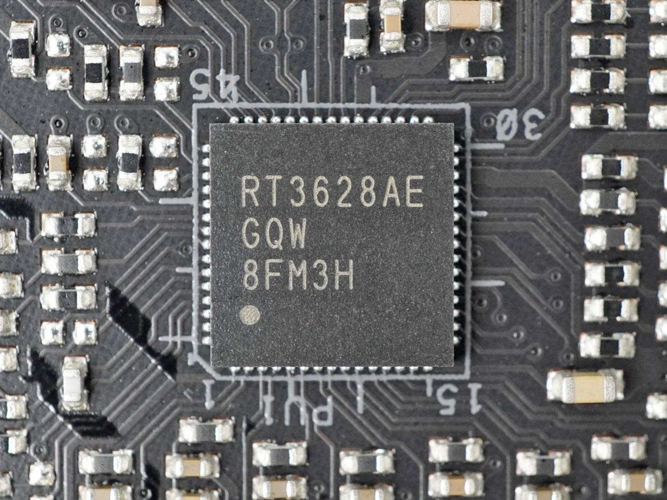 ASROCK B660M PG Riptide 主板
