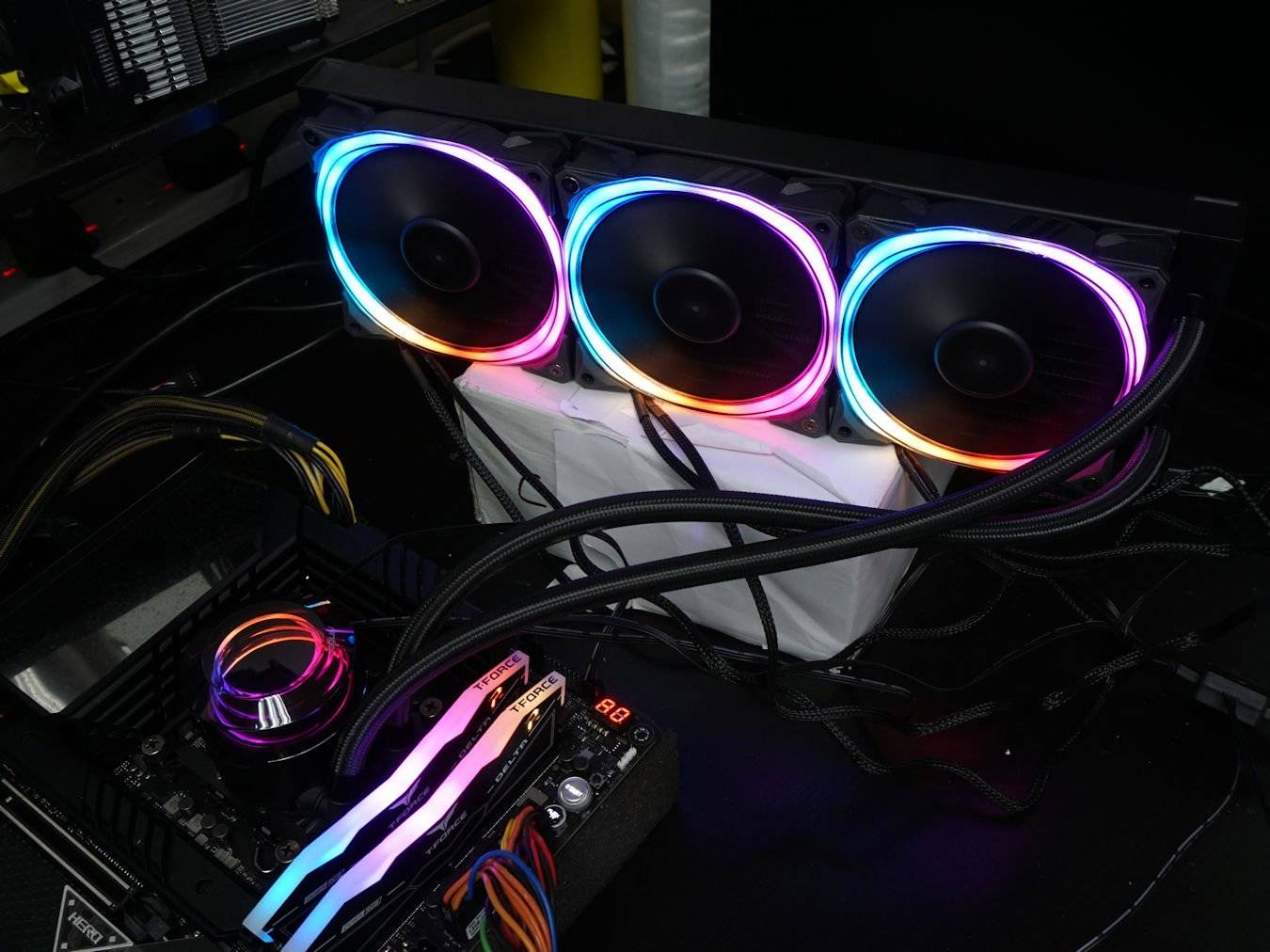 ANTEC Vortex 360 ARGB 一体式水冷
