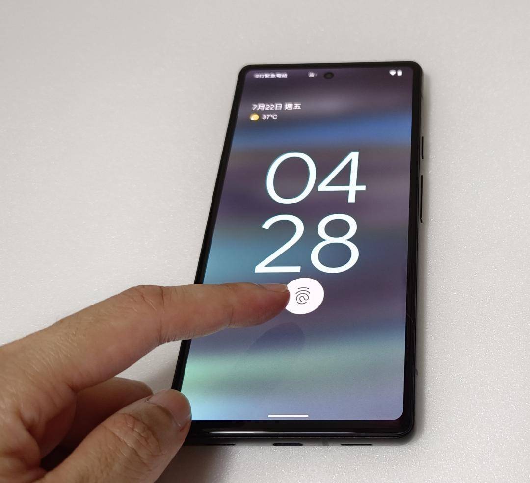 改善指纹解锁！ Google Pixel手机抢先搭Android 13「修复150个Bug」