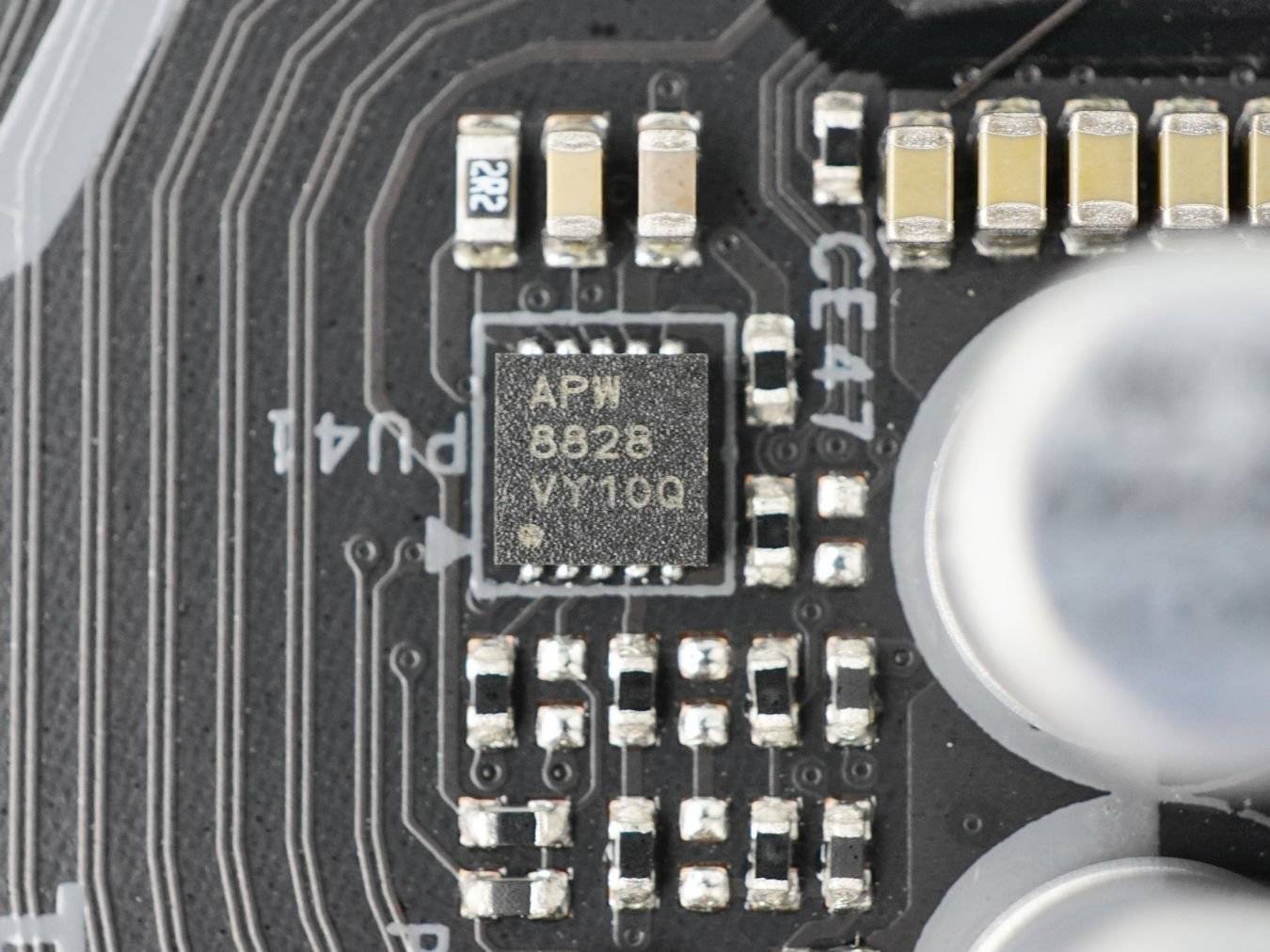 ASROCK B660M PG Riptide 主板