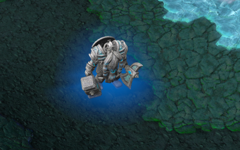 魔兽争霸3山丘之王厉害吗（魔兽争霸3山丘之王的大招实战效果分析）