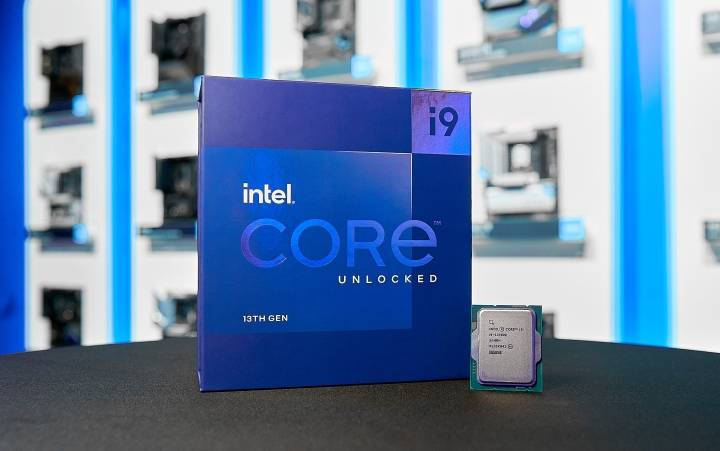 Intel Taiwan Open House现场直击，Z790主板一字排开，Arc显示卡实体终于现身！
