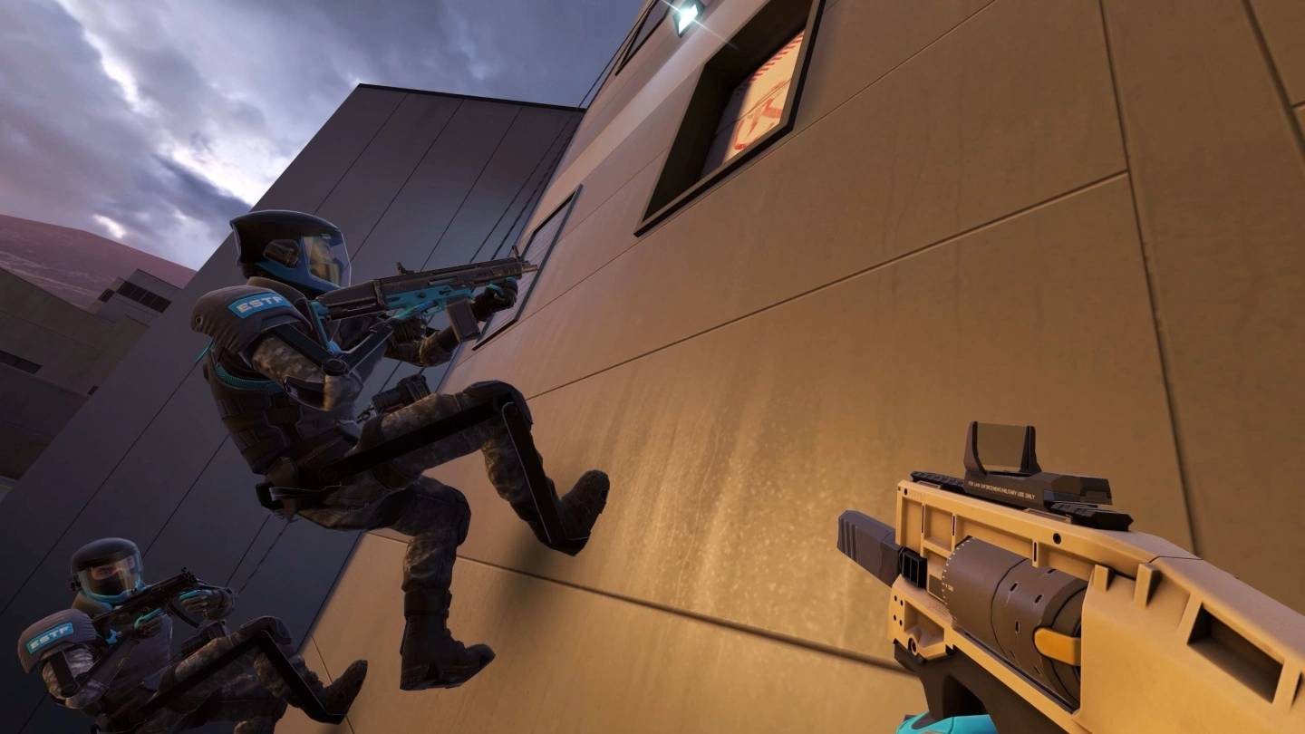 《Breachers》五对五 VR 战术射击游戏公开宣传影片，使用炸弹和隐身迷彩突破重围！
