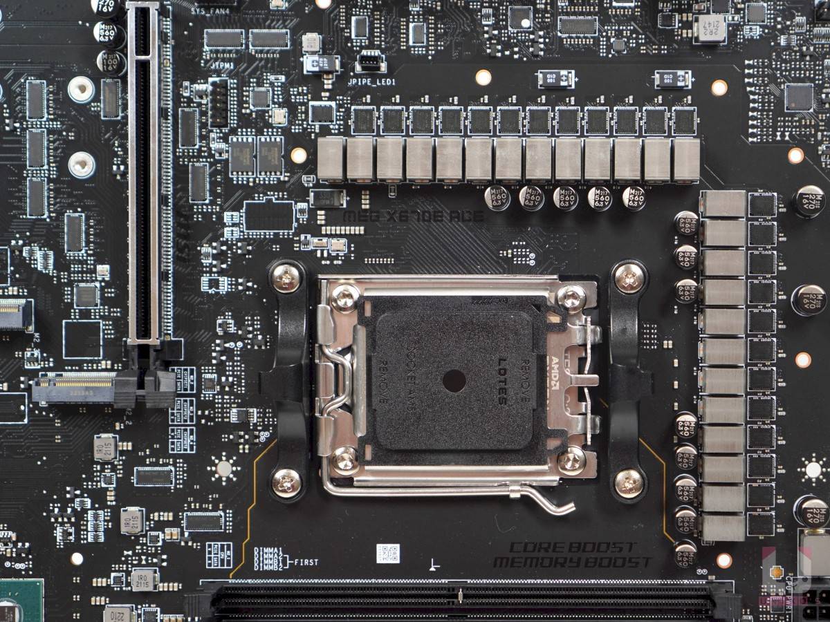 MSI MEG X670E ACE 主板开箱评测