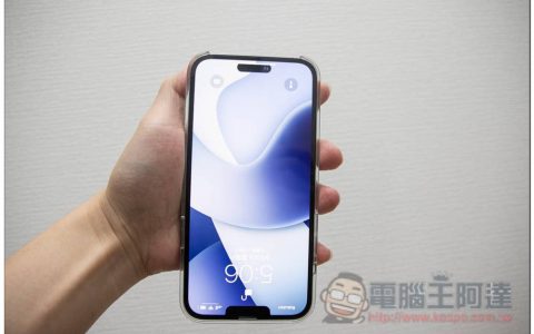 国外网友制作一张壁纸，让你提前感受 iPhone 14 Pro 药丸造型屏幕的感觉