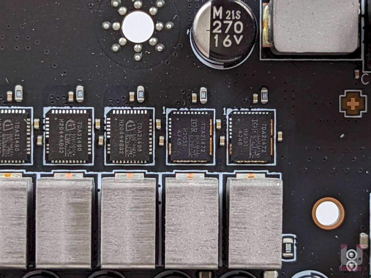 MSI MEG X670E ACE 主板开箱评测