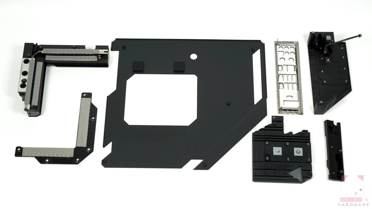 MSI MEG X670E ACE 主板开箱评测