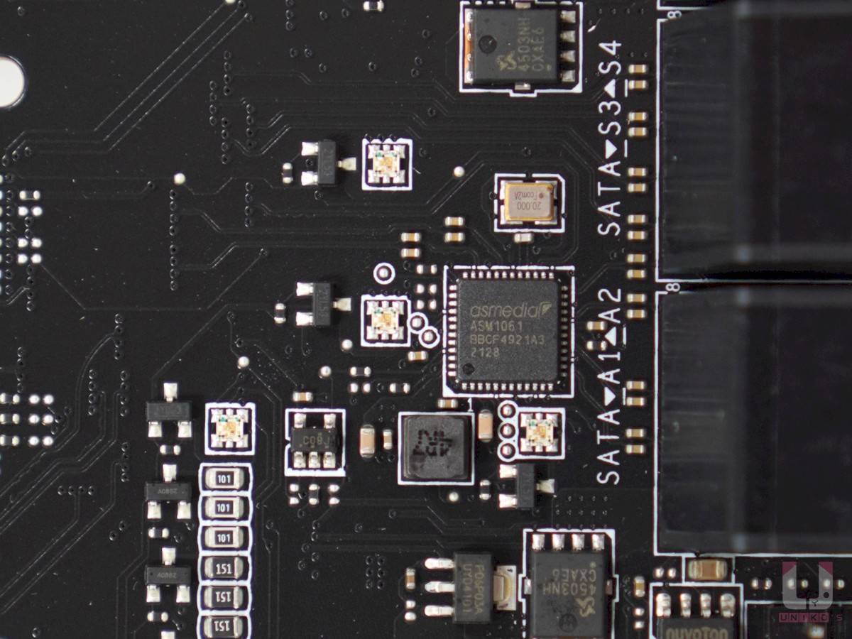 MSI MEG X670E ACE 主板开箱评测