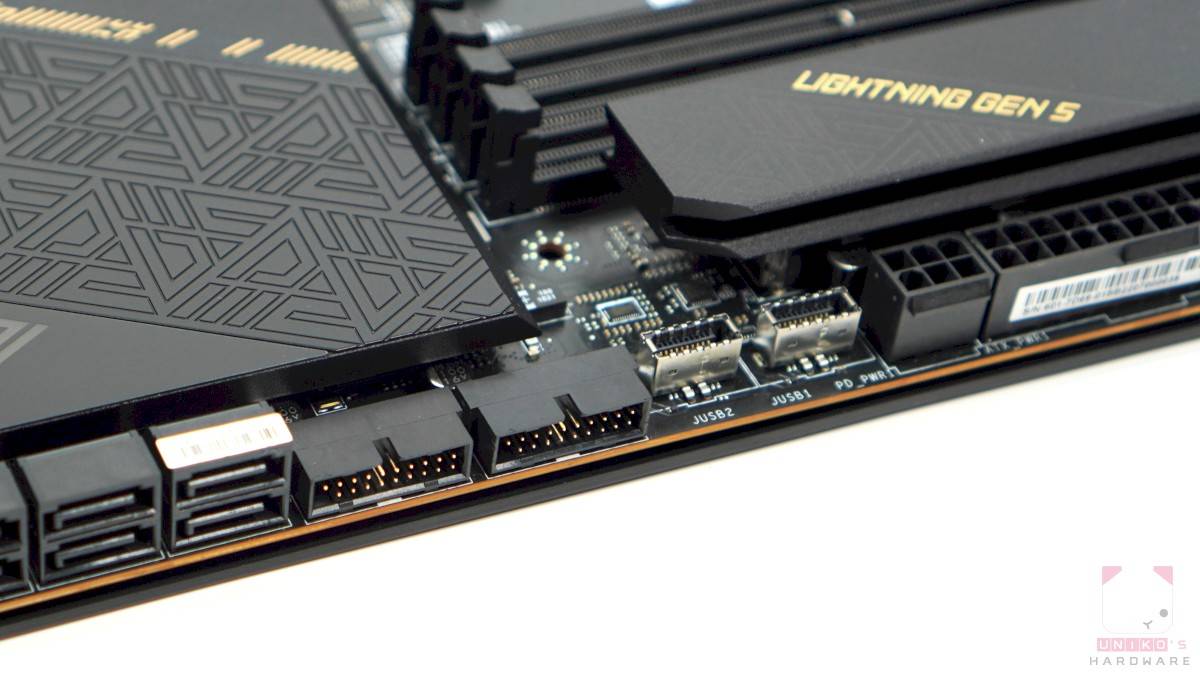 MSI MEG X670E ACE 主板开箱评测