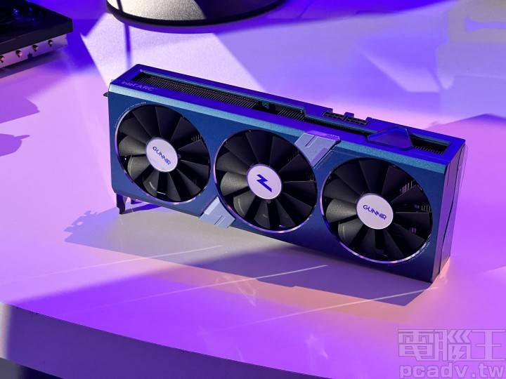 Intel Taiwan Open House现场直击，Z790主板一字排开，Arc显示卡实体终于现身！