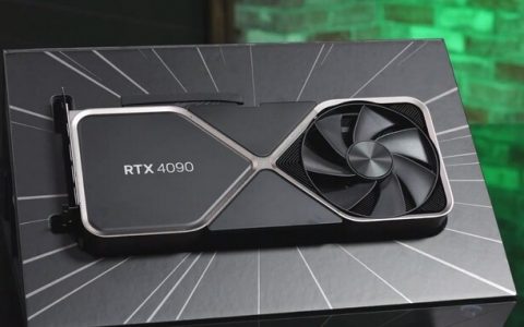 RTX 4090公版显卡外媒开箱，体积大到几乎与Xbox Series S不相上下
