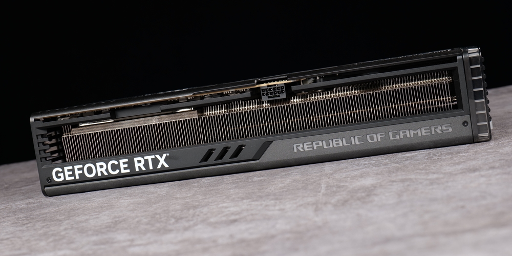 巨无霸来啦！ ROG Strix GeForce RTX 4090 OC 旗舰显卡~