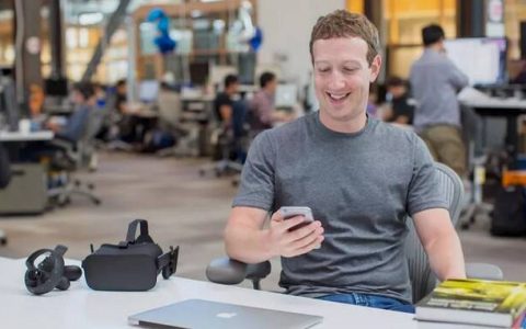 失血、裁员、股价暴跌，扎克伯格正在把Meta变成硅谷的泰坦尼克