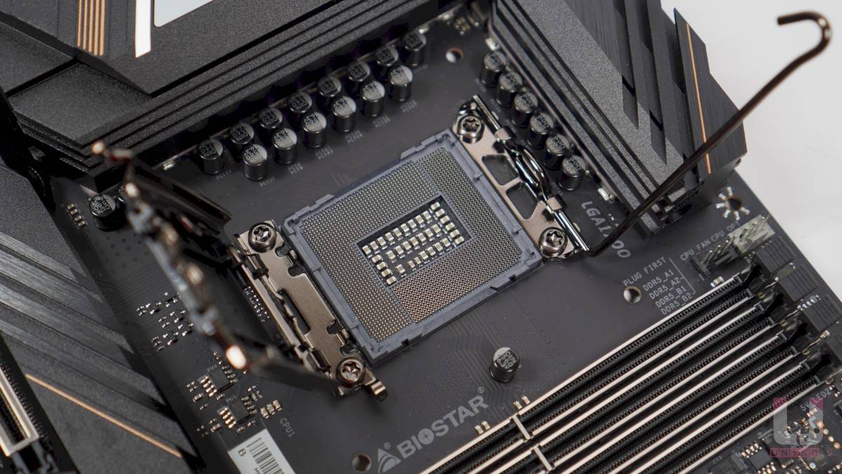 BIOSTAR Z790 VALKYRIE 主板开箱评测
