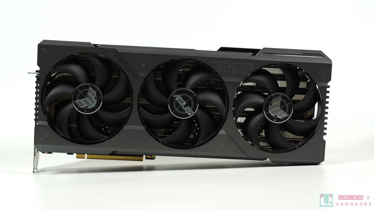 ASUS TUF Gaming RTX 4090 OC 24GB 显示卡外观解禁开箱