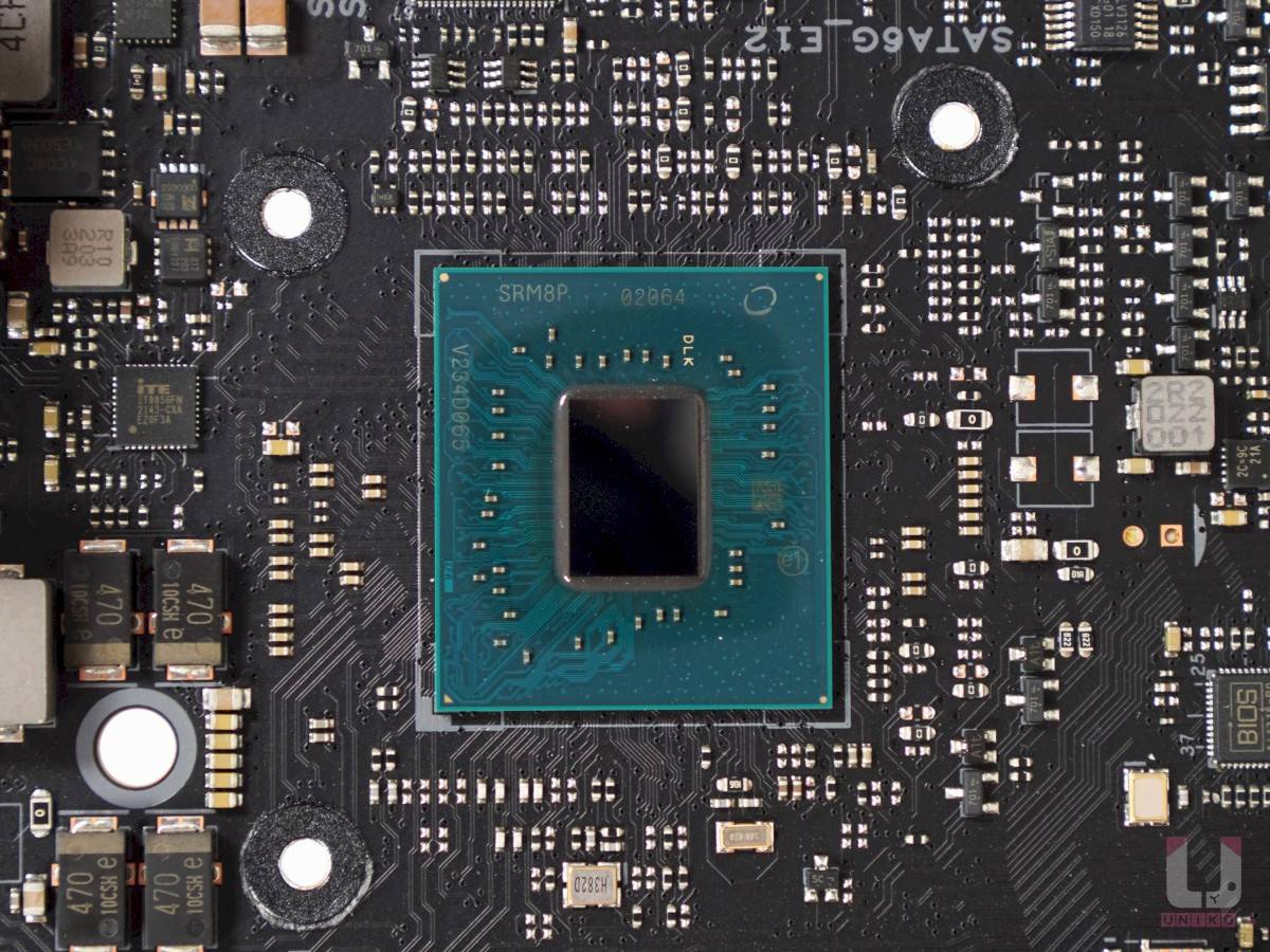 ROG MAXIMUS Z790 HERO 主板开箱评测
