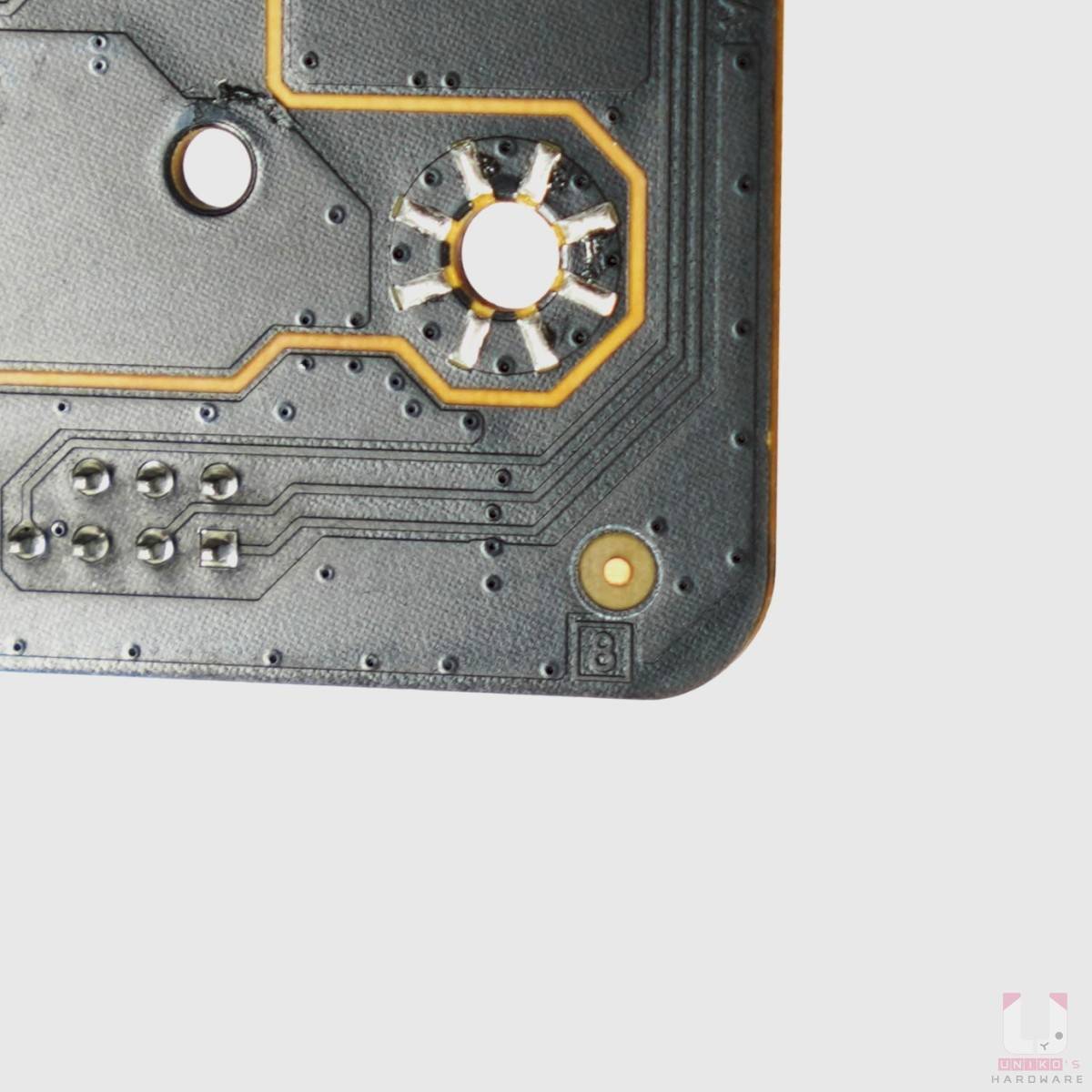 BIOSTAR Z790 VALKYRIE 主板开箱评测