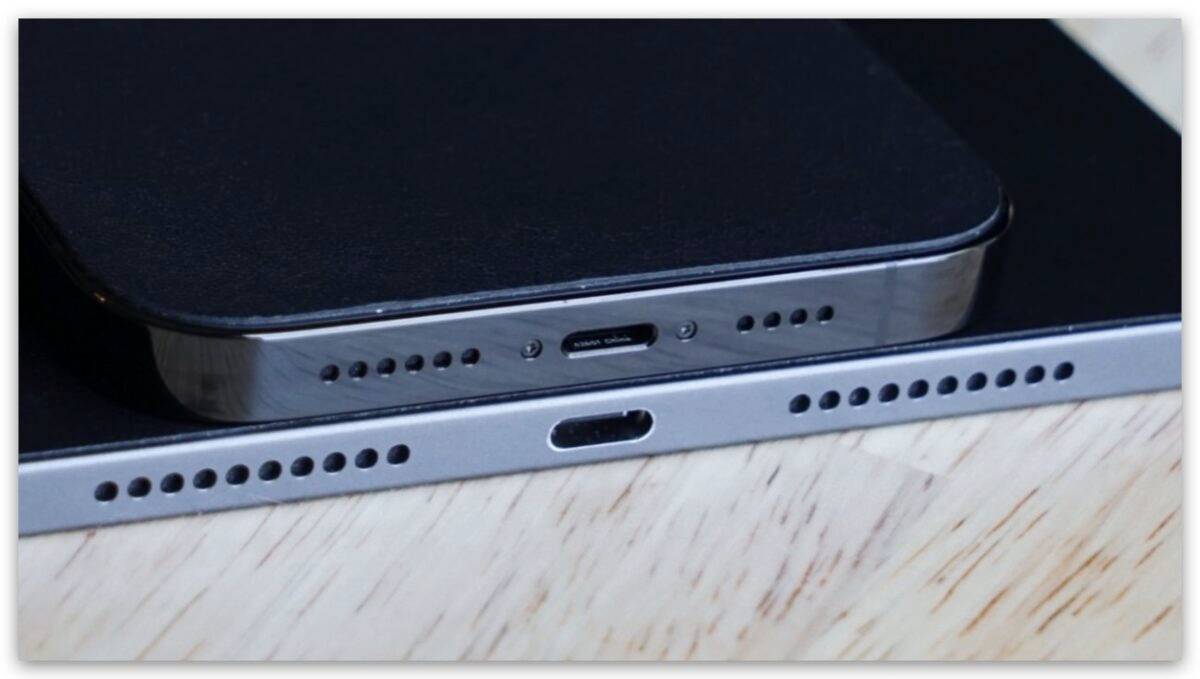 iPhone USB-C Lightning