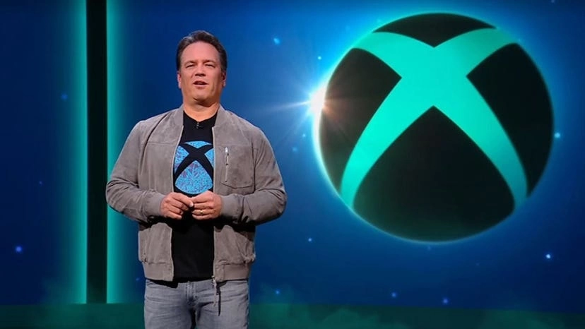 Xbox 负责人透露微软已开始构思新主机，将参考小岛秀夫等开发者的意见