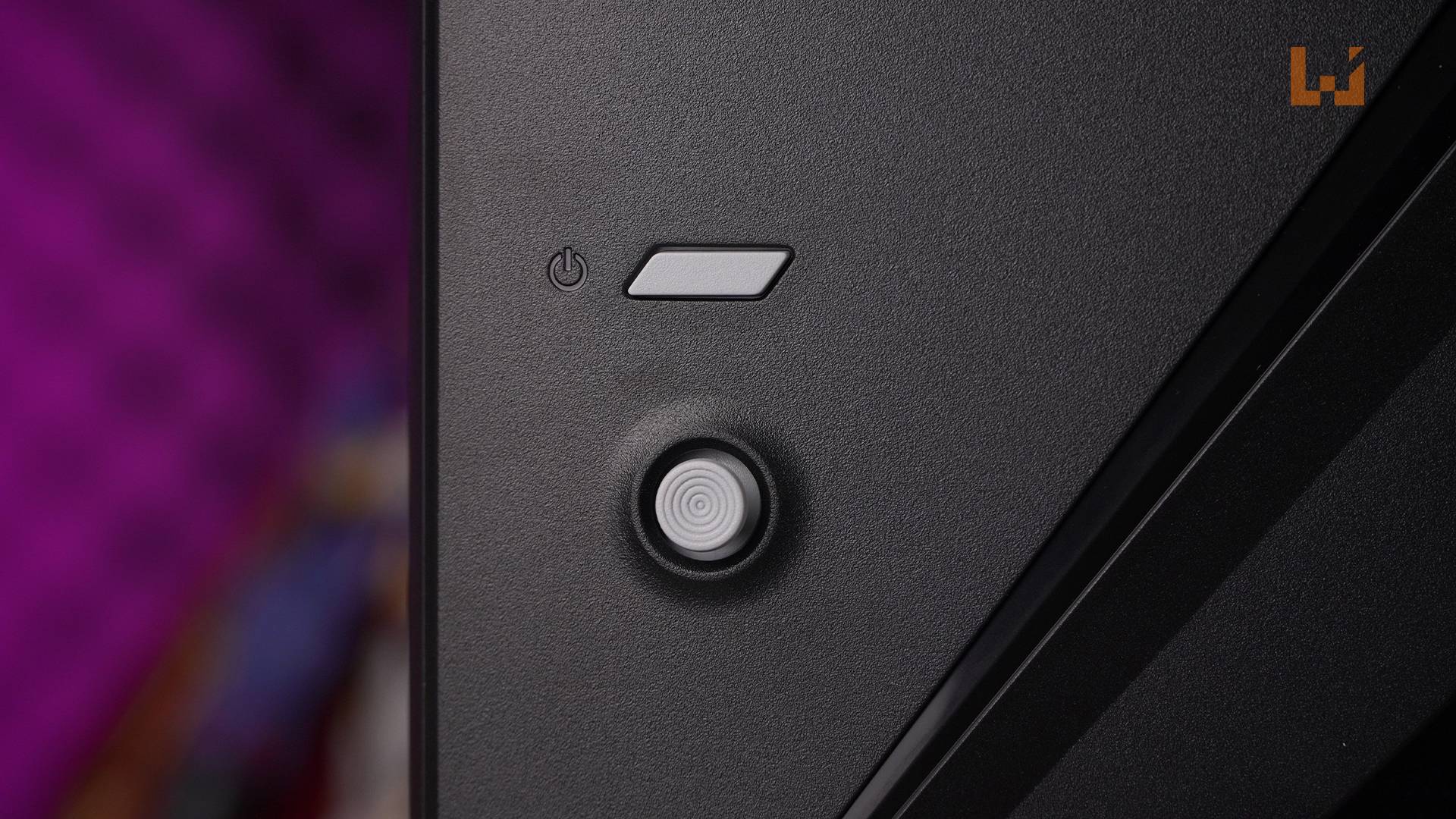 HyperX Armada 25电竞显示器评测！自带VESA脚架的显示器就是香！