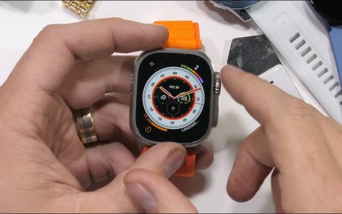Apple Watch Ultra 耐刮实测，蓝宝石玻璃真的够强吗？