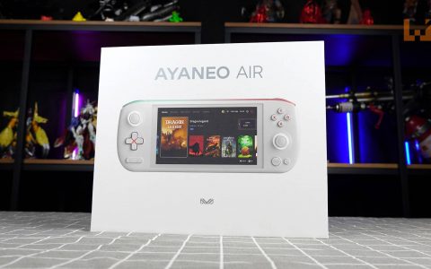 Ayaneo Air掌机评测！小巧轻便且能够顺畅运行游戏的掌上电脑！