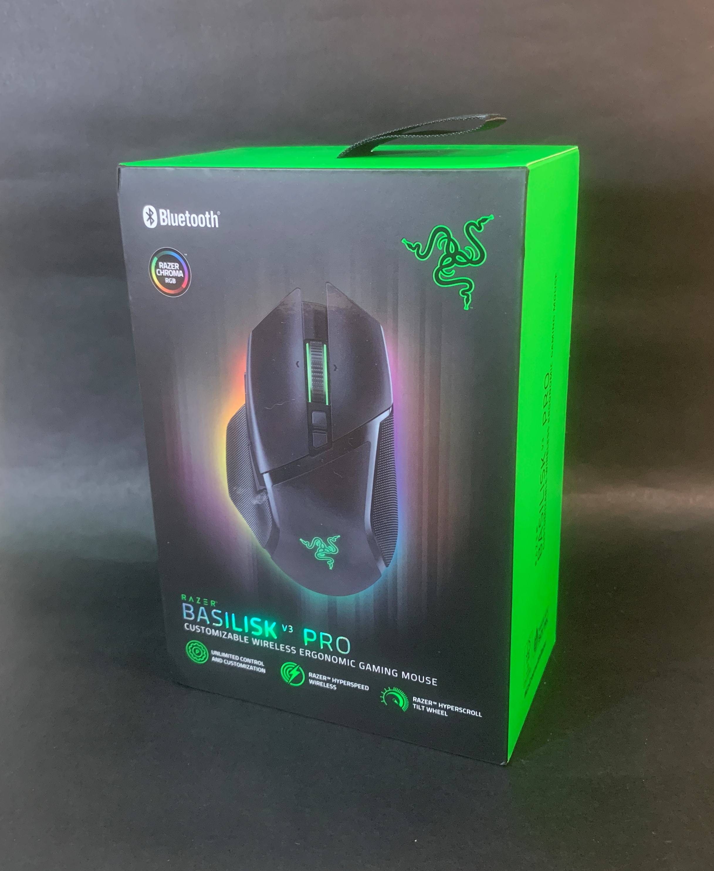 【开箱】王者登场，战无不胜 我们目前最先进的游戏鼠标 Razer Basilisk V3 Pro