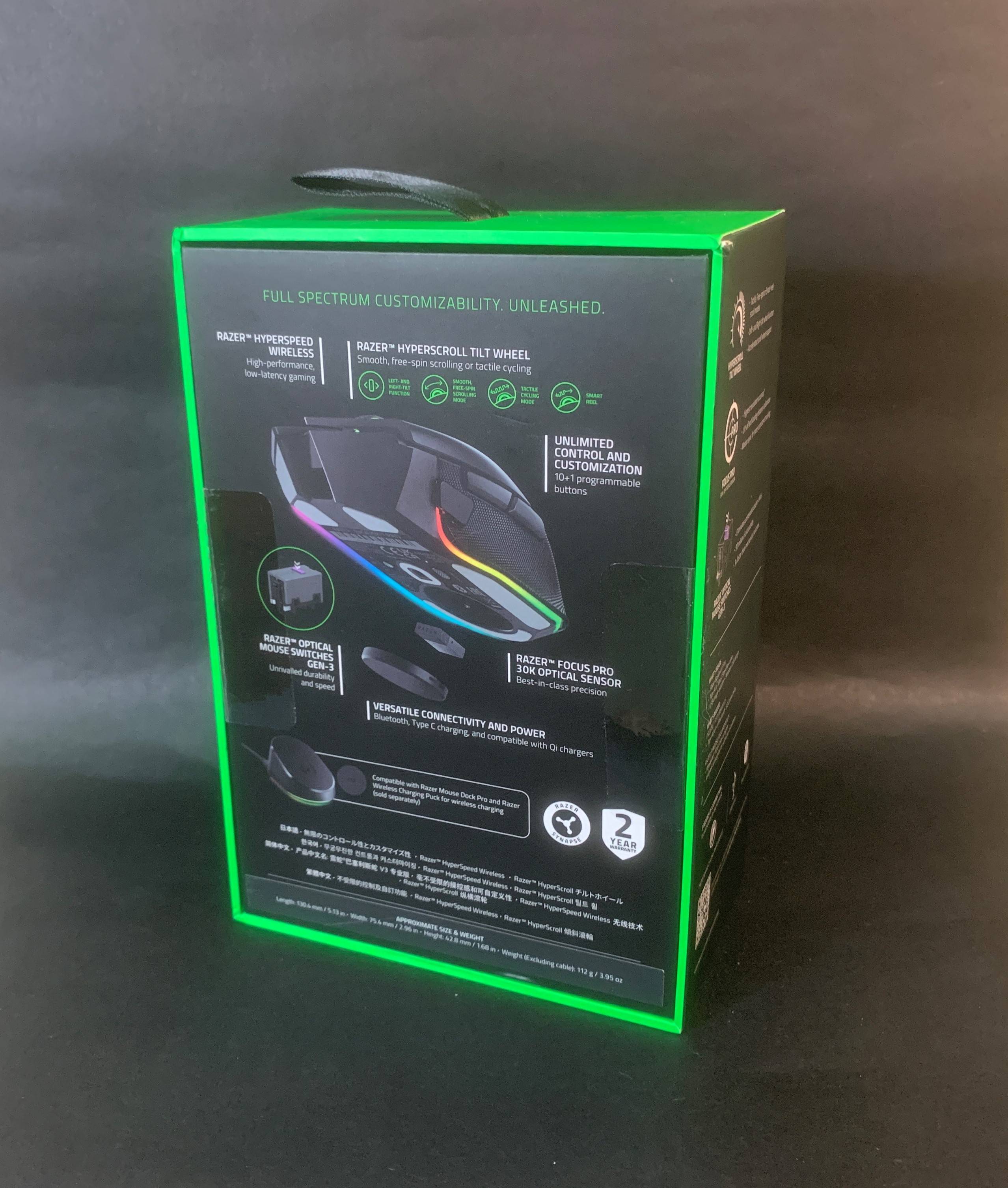 【开箱】王者登场，战无不胜 我们目前最先进的游戏鼠标 Razer Basilisk V3 Pro