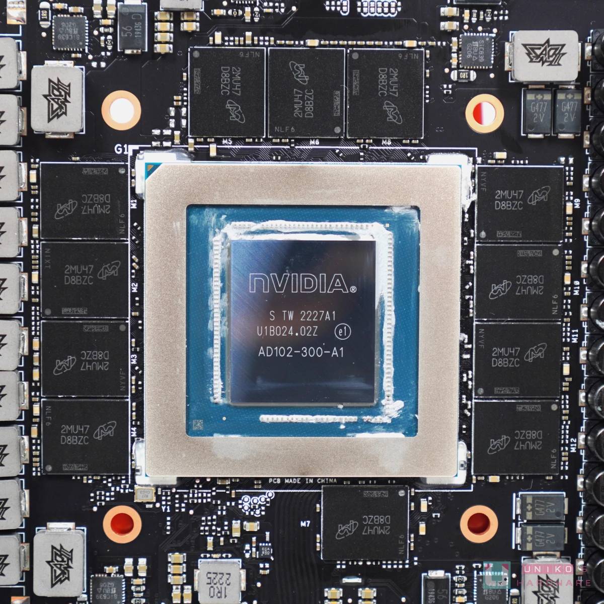 ASUS TUF Gaming RTX 4090 OC 24GB 拆解与性能评测