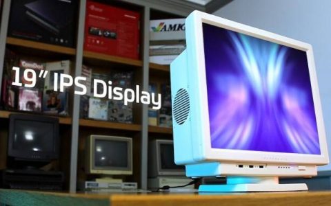 专为怀旧游戏设计，Checkmate Retro Monitor模块化屏幕可升级输入端子