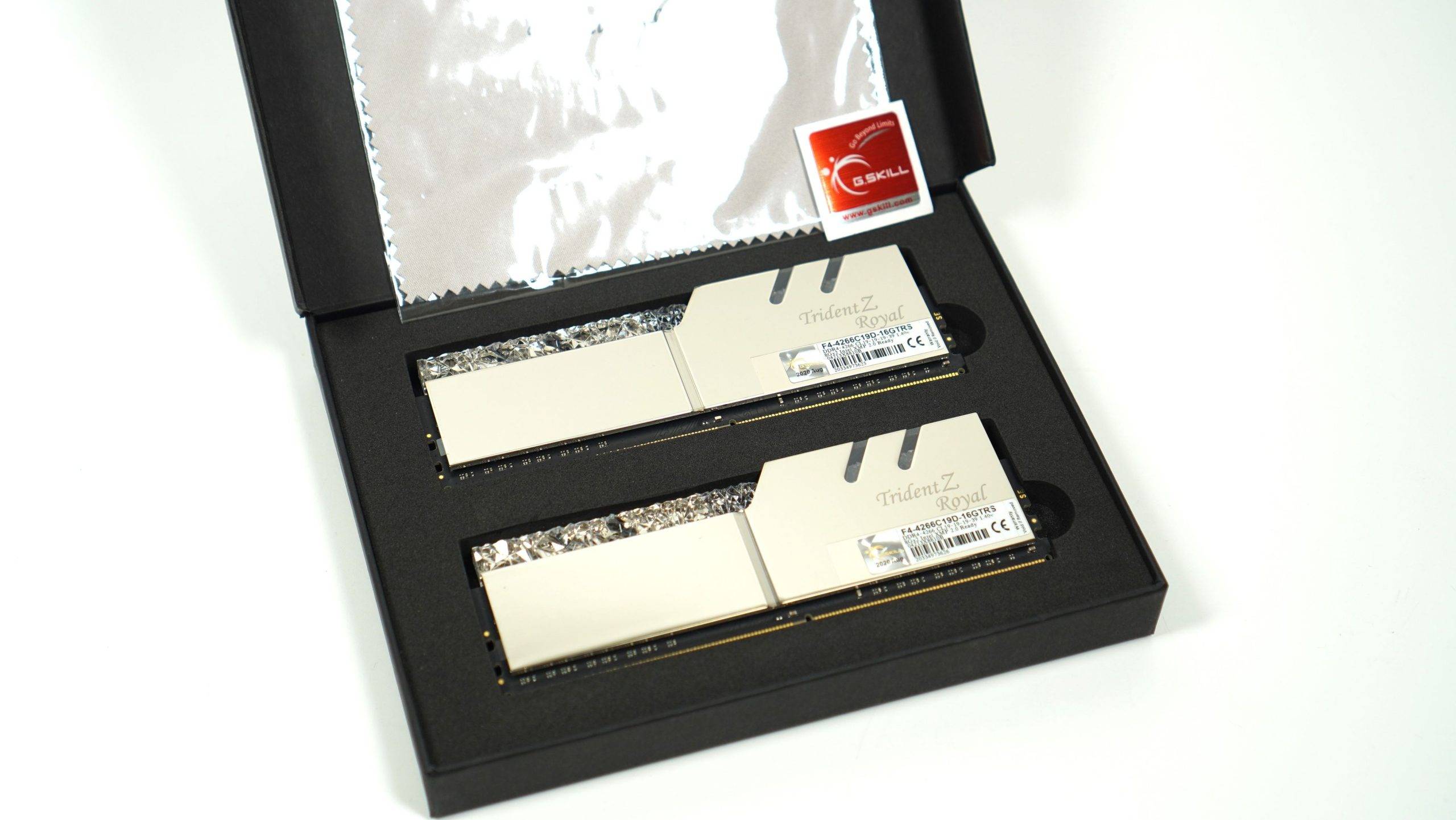 Z790 + DDR4 就是爽！ ROG STRIX Z790-A GAMING WIFI D4 真好玩