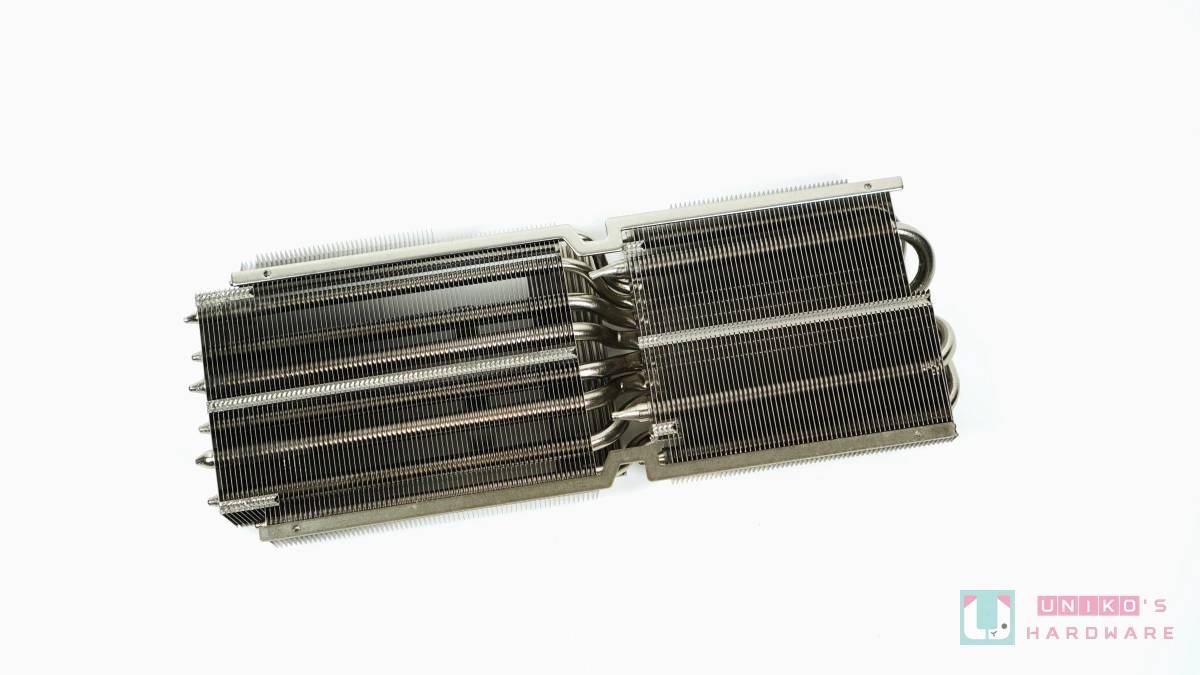ASUS TUF Gaming RTX 4090 OC 24GB 拆解与性能评测