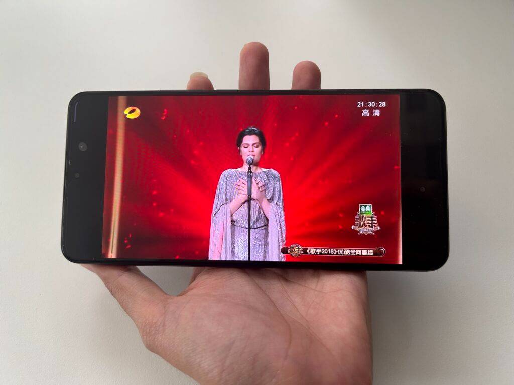 Xiaomi 12T Pro 测评:200MP主摄加持!最性价比 Snapdragon 8+ Gen1 旗舰手机