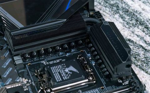 搭配 Intel Core i9-13900K，GIGABYTE Z790 AORUS XTREME 主板实测