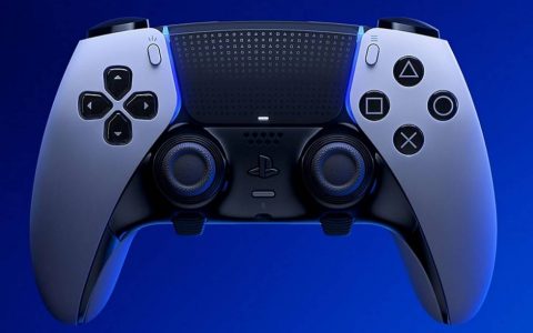 玩家拆解发现高级版 PS5 控制器 DualSense Edge 拥有着比基本版控制器更小的电池
