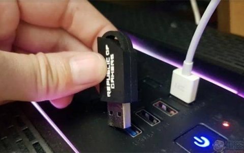 如何格式化可供 macOS 和 Windows 共享的随身碟 / 外接硬盘？