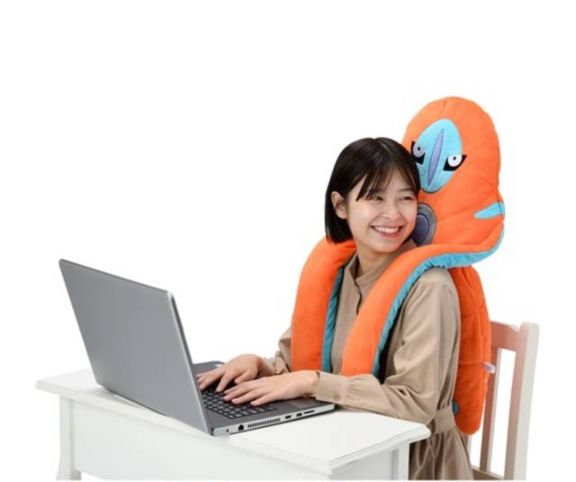 给你大大的拥抱！ 《宝可梦中心》推出「Hug You」环抱宝可梦抱垫娃娃
