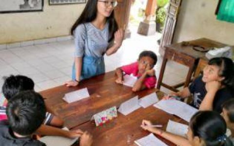 学生如何做家教赚钱(如何当上家教，赚得人生第一桶金)