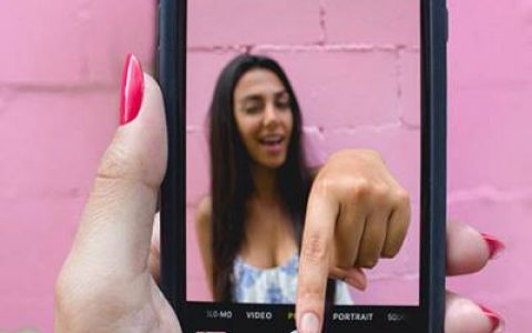 看广告赚钱一天50元(一天也能有个三五百，你相信吗)