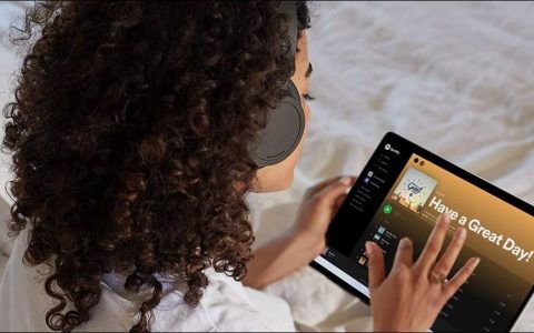Surface Pro X 相机多起故障只能靠时间大法修，微软至今静默以对