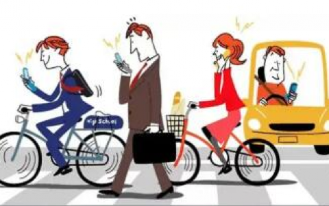 每天能赚10—20元的游戏(可以打装备做任务赚钱的手游)