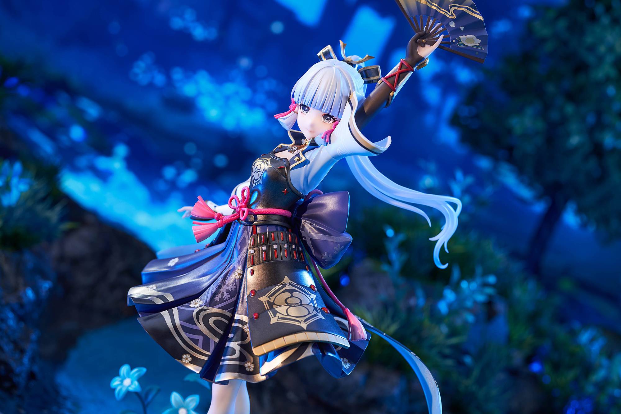 APEX《原神 》 神里绫华·白鹭霜华Ver.1/7模型预定2024年8月发售