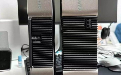 疑似 NVIDIA GeForce RTX 4090 Ti 的照片现身，占用 4 条插槽超巨大