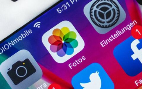 如何使用iPhone内建的照片批量调色功能？