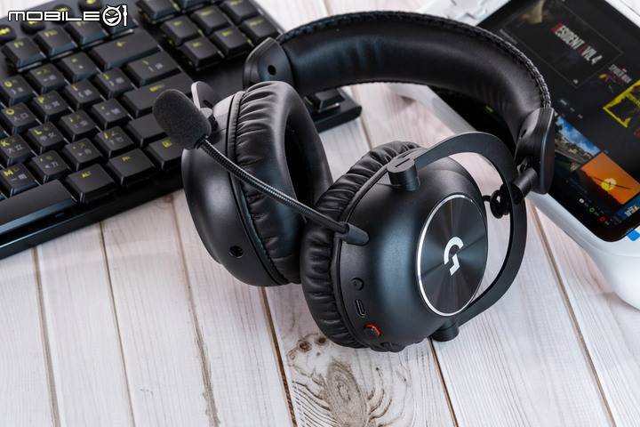 罗技PRO X2 LIGHTSPEED 电竞耳机开箱试听 听感实用性皆大幅提升的诚意之作