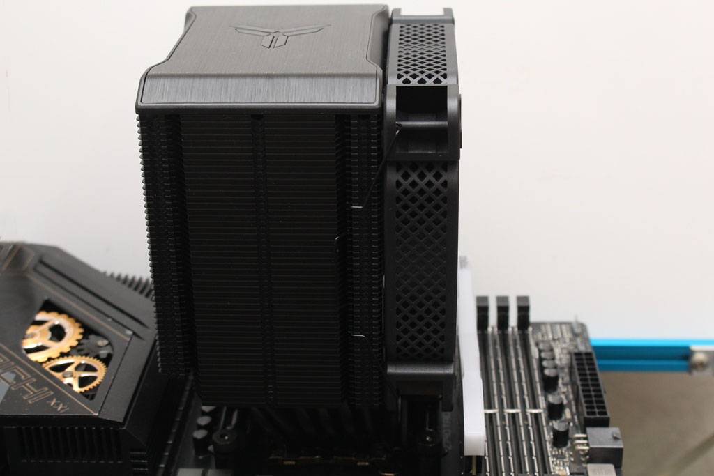 乔思伯JONSBO HX6240散热器-单塔六导管也能TDP 240W展现强悍压制力