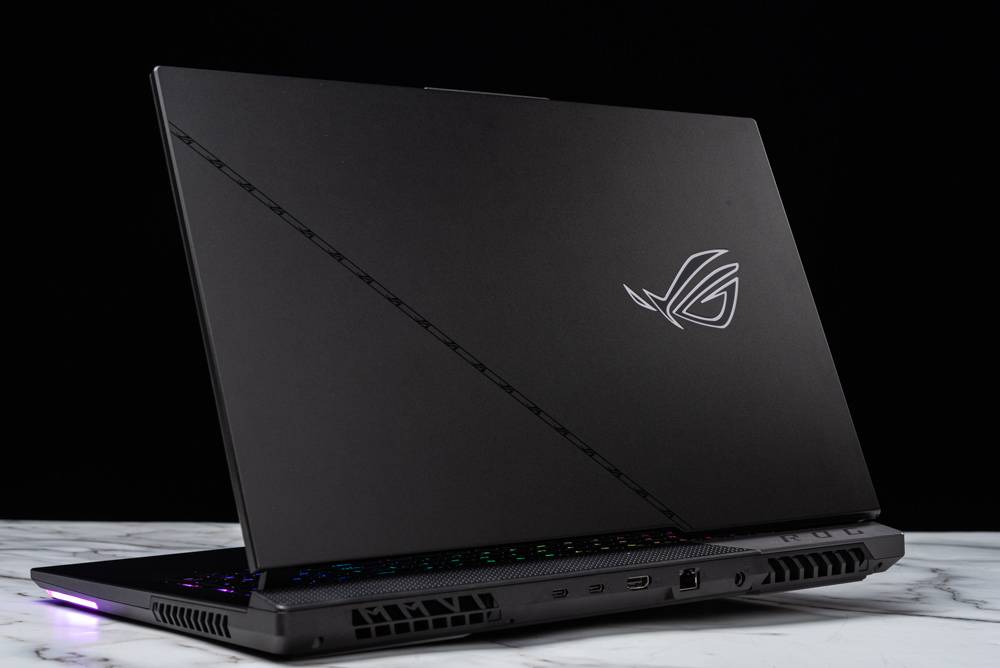 Ryzen 7945HX3D 强袭！ ROG STRIX SCAR 17 X3D （2023） G733PYV 测试报告