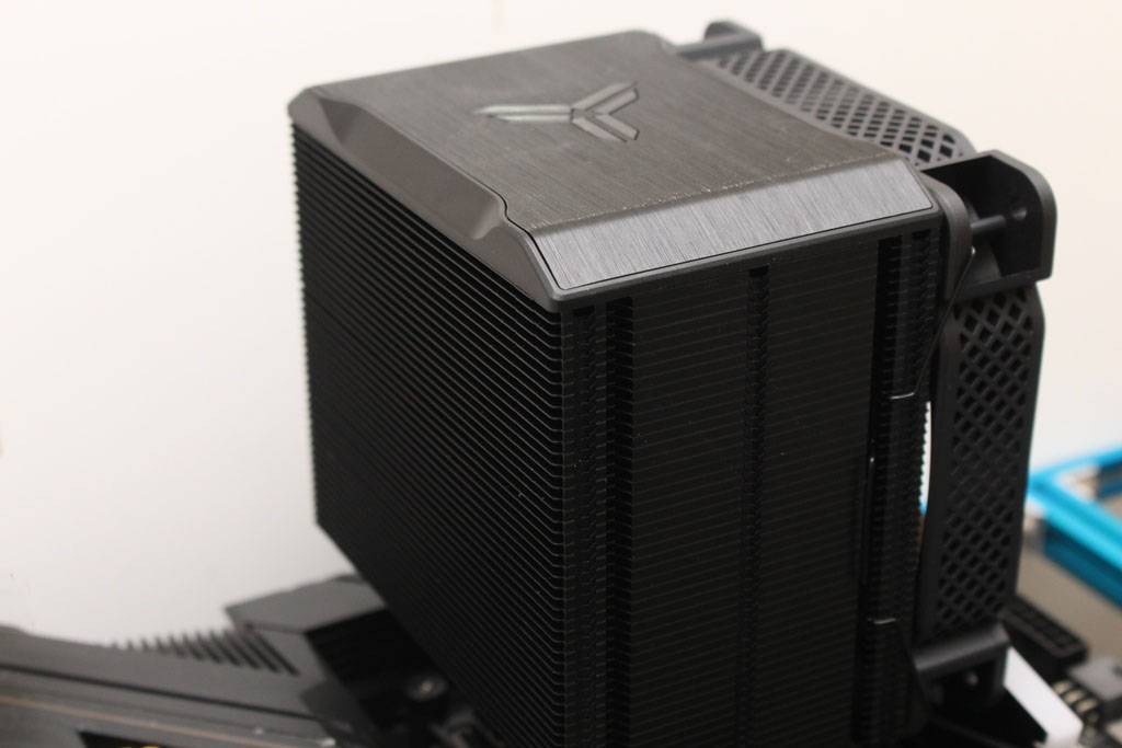 乔思伯JONSBO HX6240散热器-单塔六导管也能TDP 240W展现强悍压制力