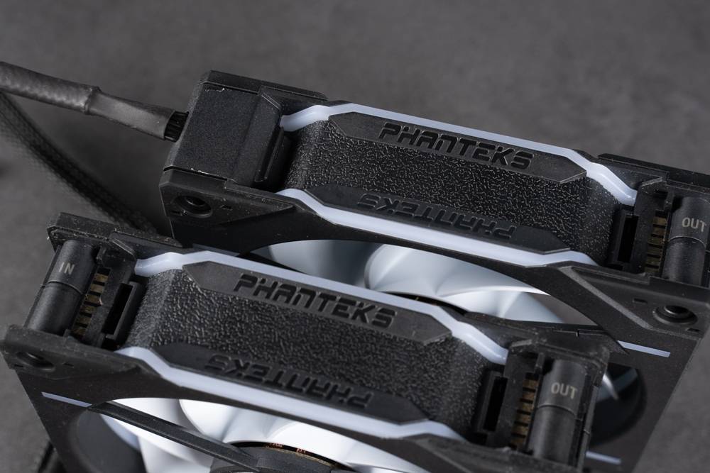 快拆桥接风扇 X 高性能一体式水冷 | Phanteks GLACIER ONE 360 D30 开箱测试